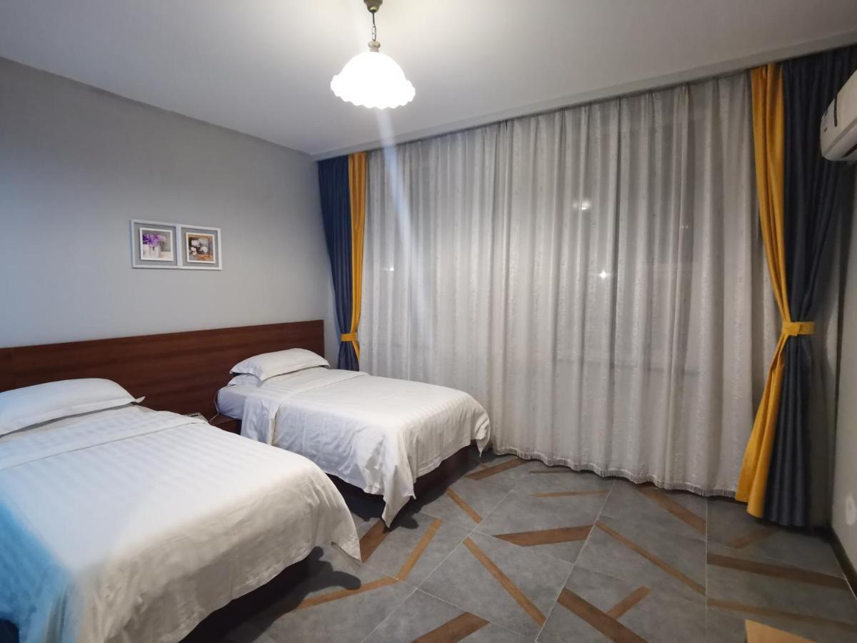Ou Lu Business Hotel Qingdao Exterior foto