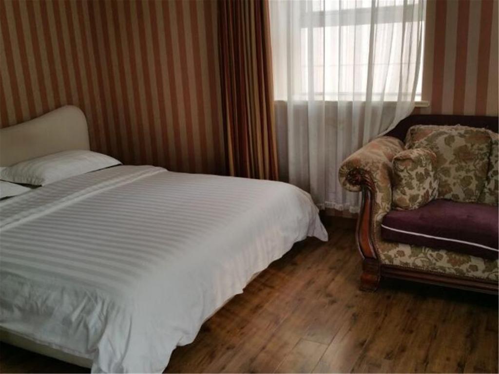 Ou Lu Business Hotel Qingdao Exterior foto